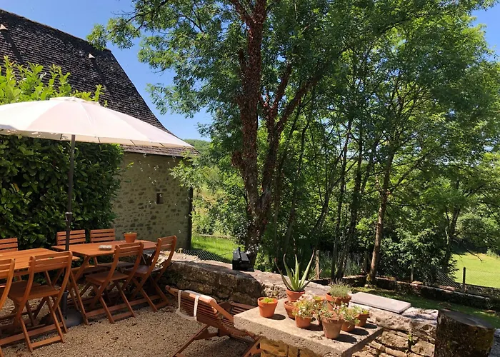 La Pause Lotoise Pensión 3*